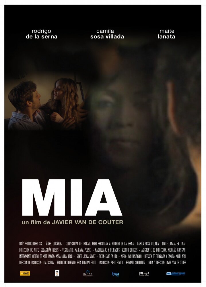 Миа (2011) постер